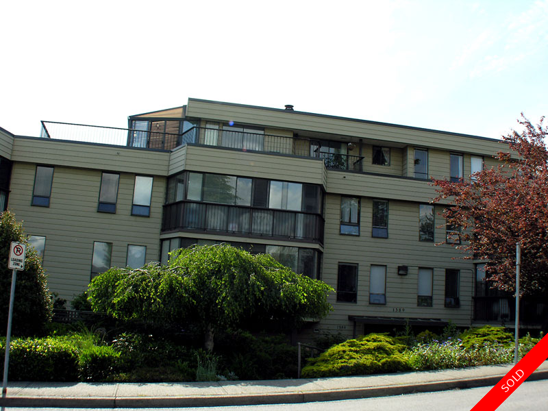 White Rock Condo for sale: 1 bedroom 825 sq.ft. (Listed 2010-05-29)